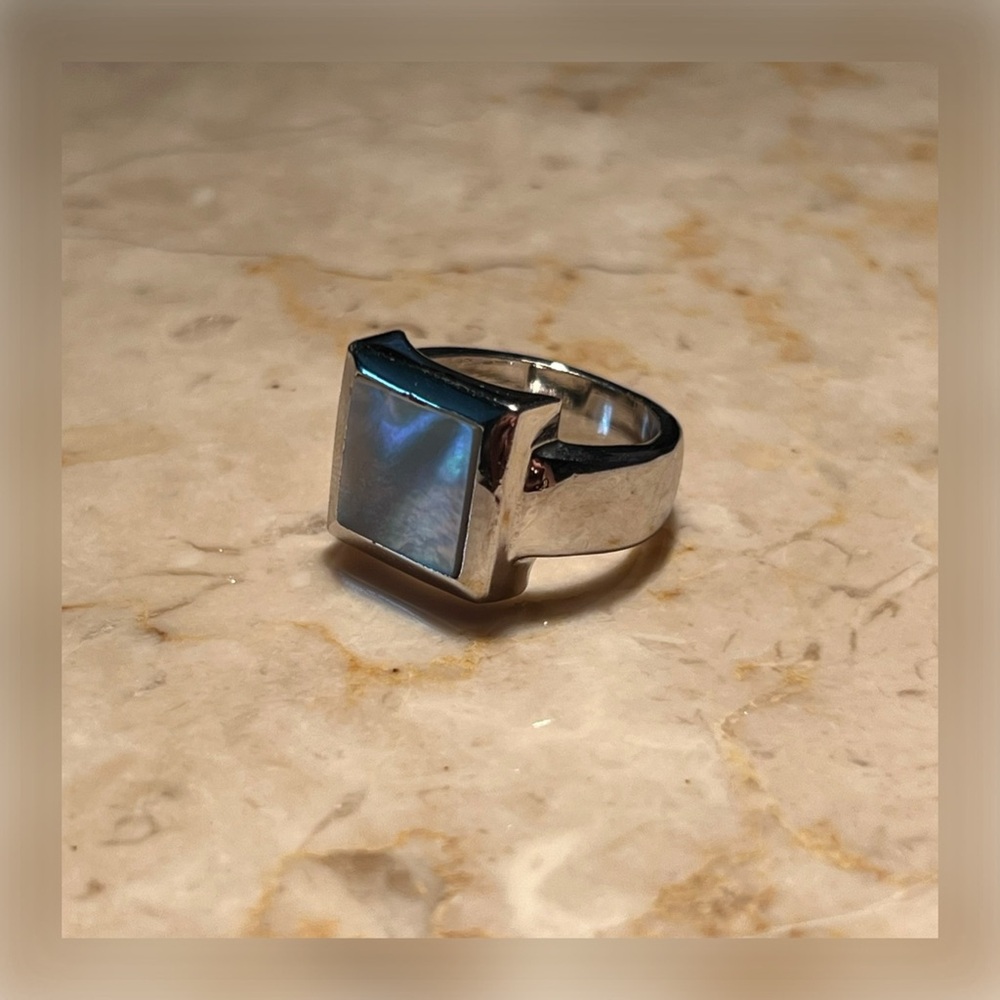 Mother of Pearl Ring in Silver Plated